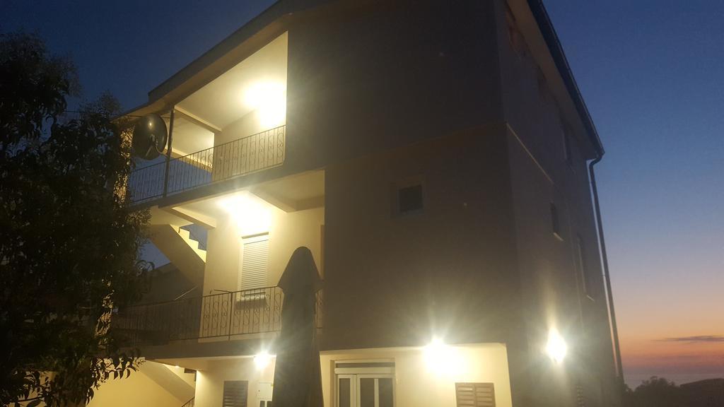Apartments Diva 多布拉沃达 外观 照片